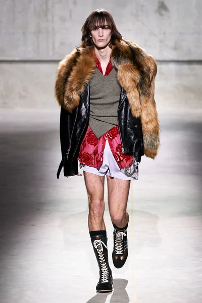 Look 52